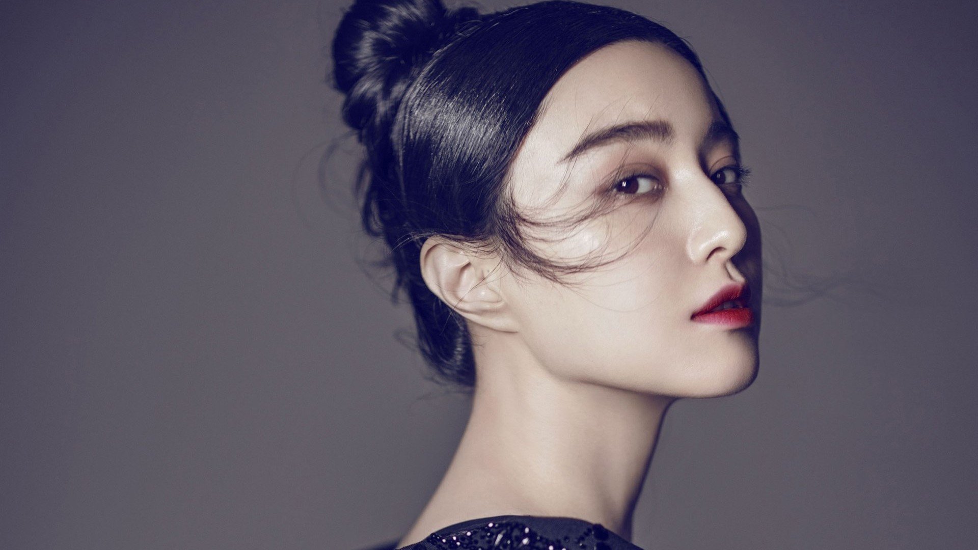 开云网页版登录入口-南非水球女将精准传球制胜,南非女子水球队