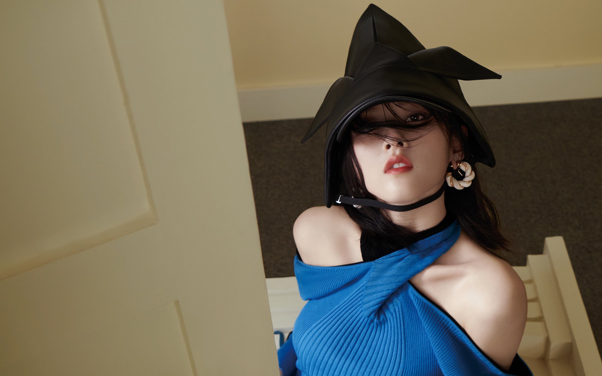 开云网址入口-希腊女篮在欧洲锦标赛中再夺金牌,实力彰显不凡,希腊女球迷